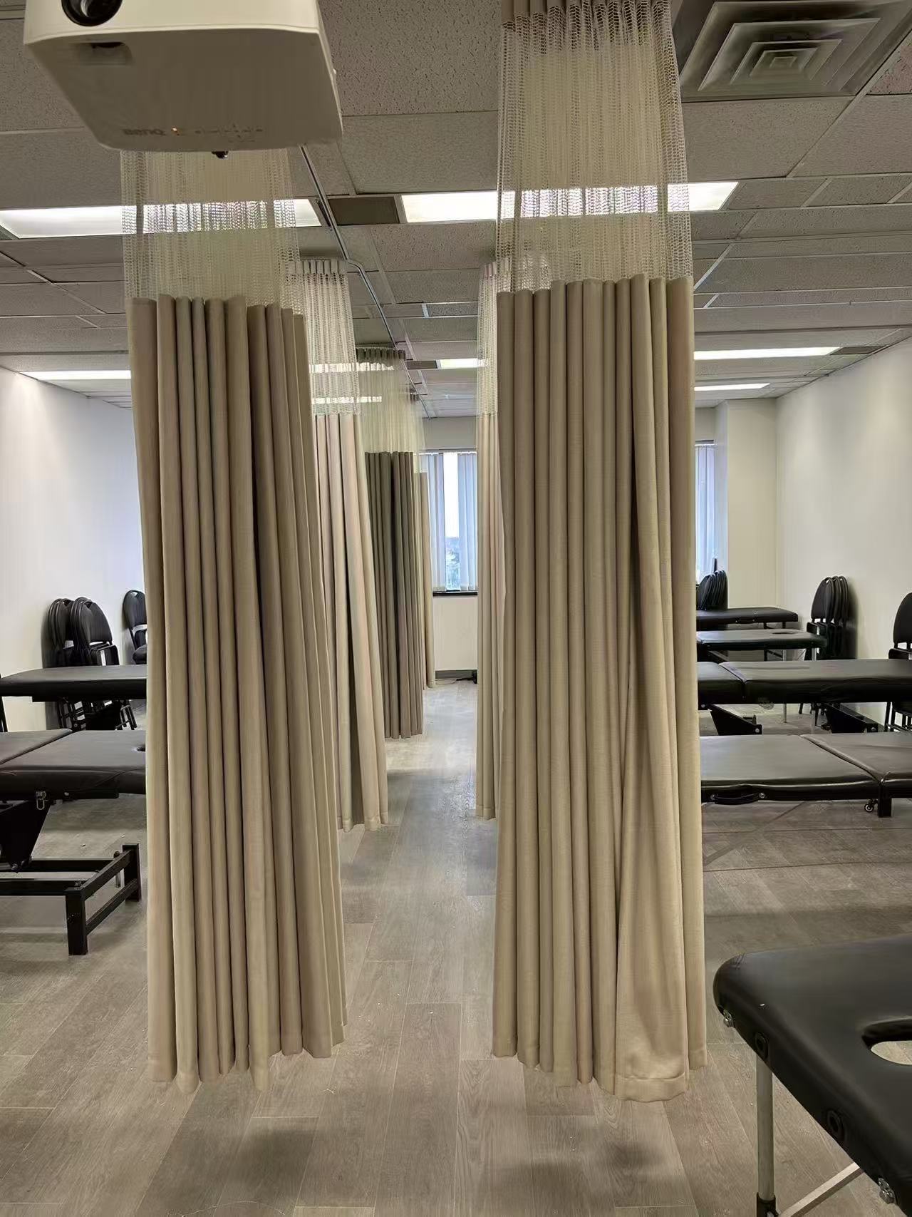 Traditional Chinese medicine training area privacy curtains